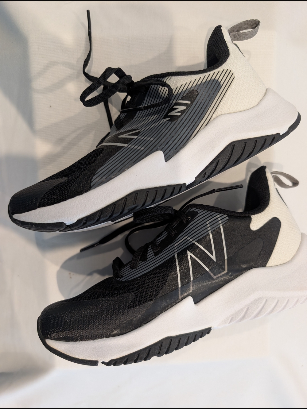 New Balance Black and Gray Kids' Sneakers - Picture 3 of 7